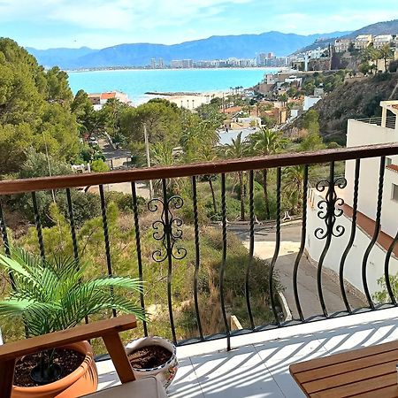 Royal Beach - Appartment With Sea View & Terrace 파로 데 쿠예라 외부 사진