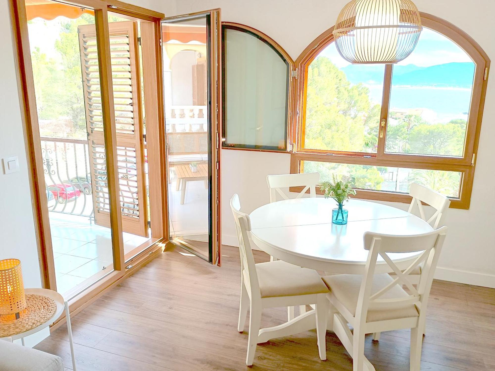Royal Beach - Appartment With Sea View & Terrace 파로 데 쿠예라 외부 사진
